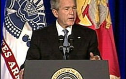 Bush kiên quyết không chấp nhận rút quân khỏi Iraq